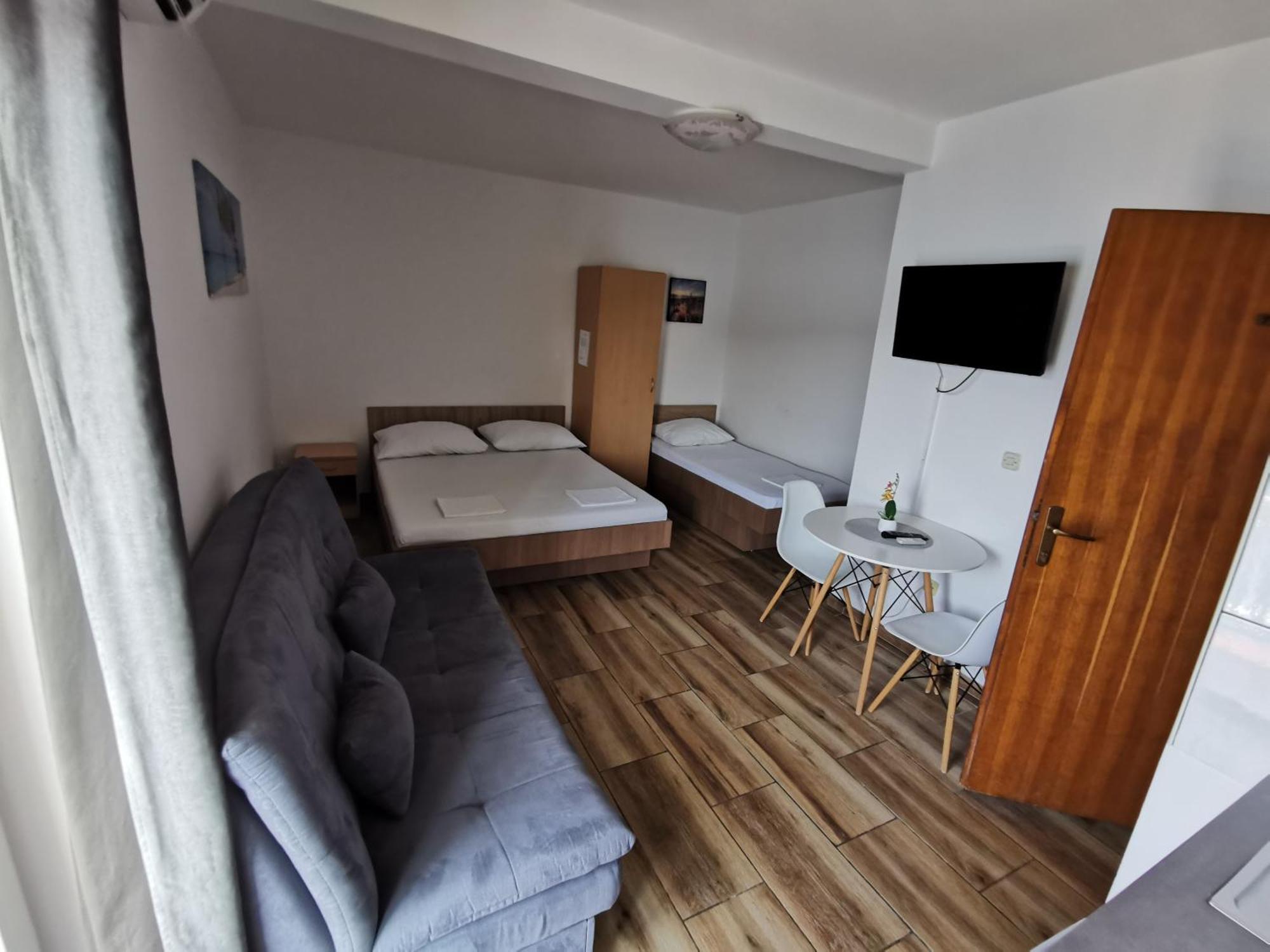 Apartmani Lezenic M Neum Exterior foto